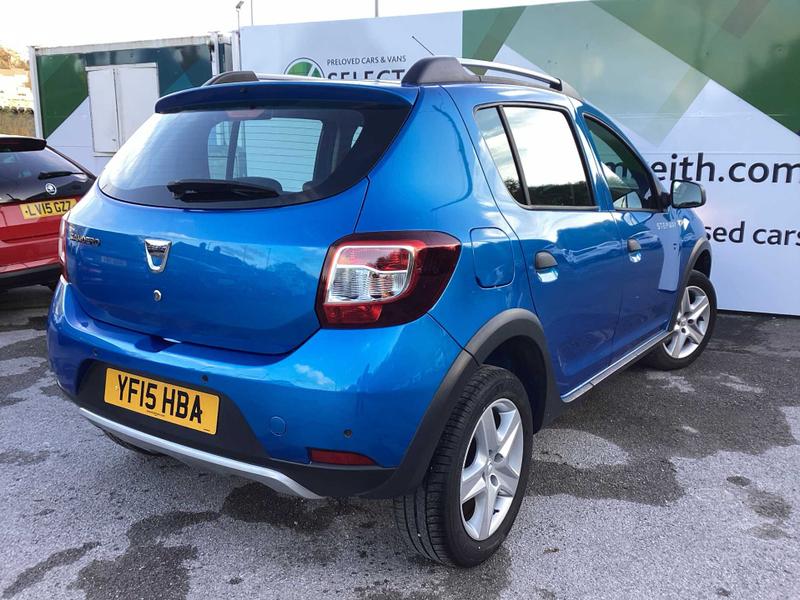 Used Dacia Sandero Stepway 2015 for sale - 76415835: Photo 3