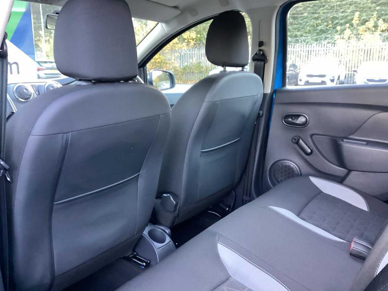 Used Dacia Sandero Stepway 2015 for sale - 76415835: Photo 33