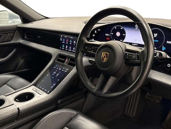 Used Porsche Taycan 2022 for sale - 79076955: Photo