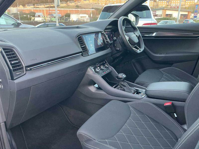 Used Skoda Karoq 2025 for sale - 77381628: Photo 2