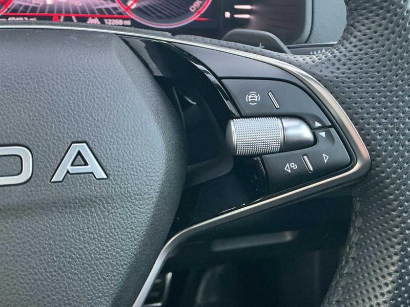 Used Skoda Karoq 2025 for sale - 77381628: Photo 25