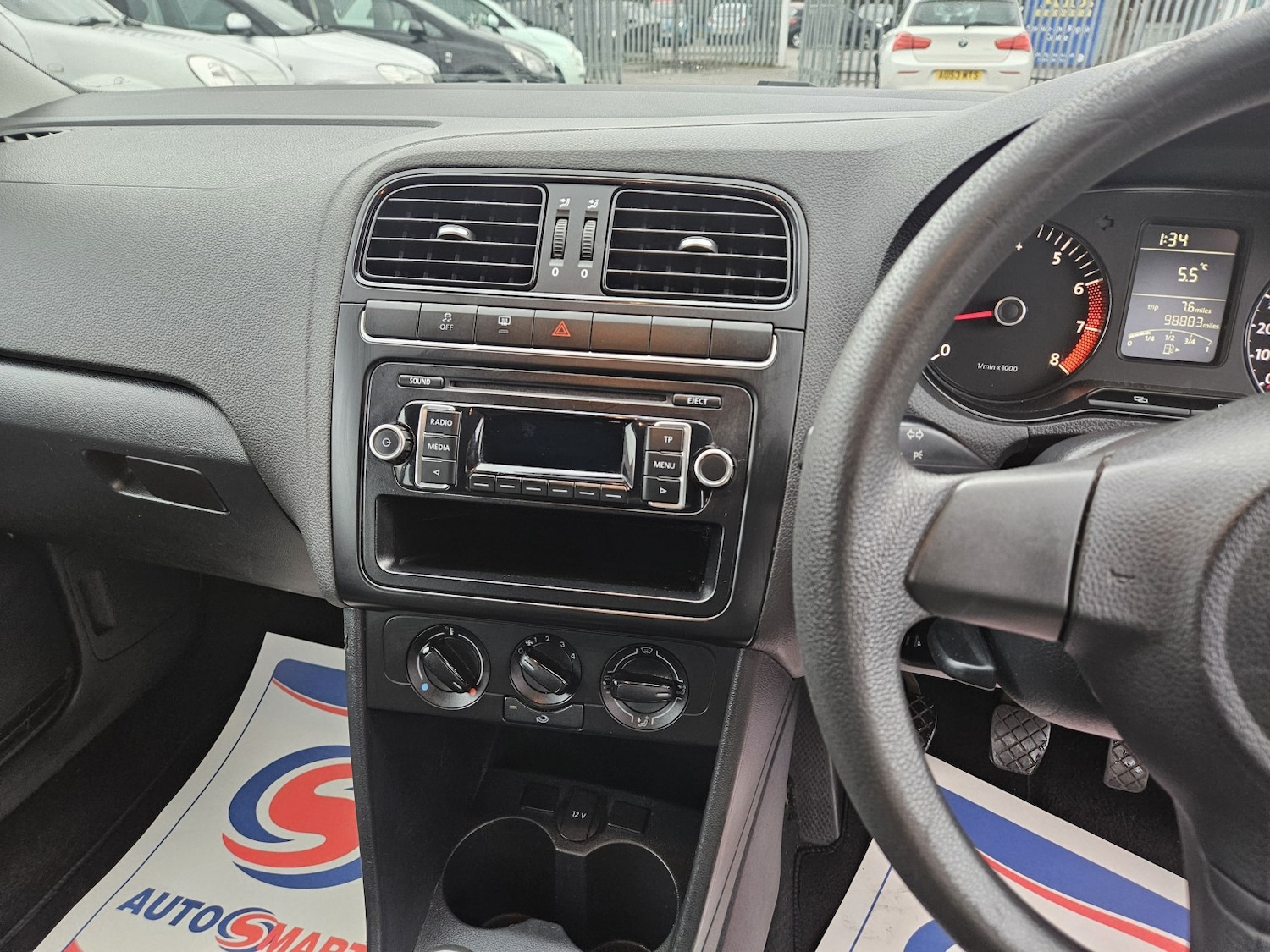 Used Volkswagen Polo 2011 for sale - 76666165: Photo 13