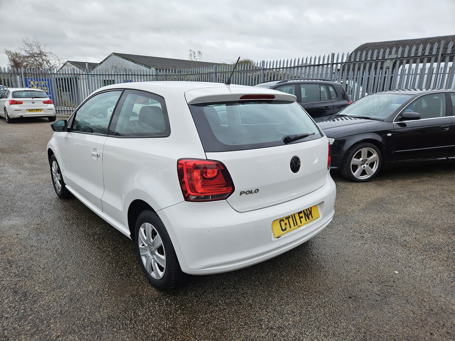 Used Volkswagen Polo 2011 for sale - 76666165: Photo 7