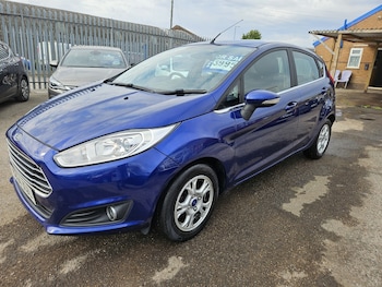 Used Ford Fiesta 2014 for sale - 79395232: Photo