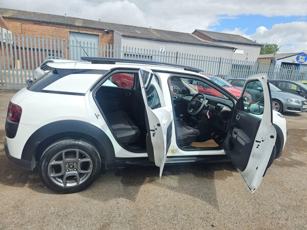 Used Citroen C4 Cactus 2016 for sale - 75022076: Photo 9