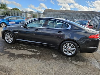 Used Jaguar XF 2014 for sale - 79819592: Photo