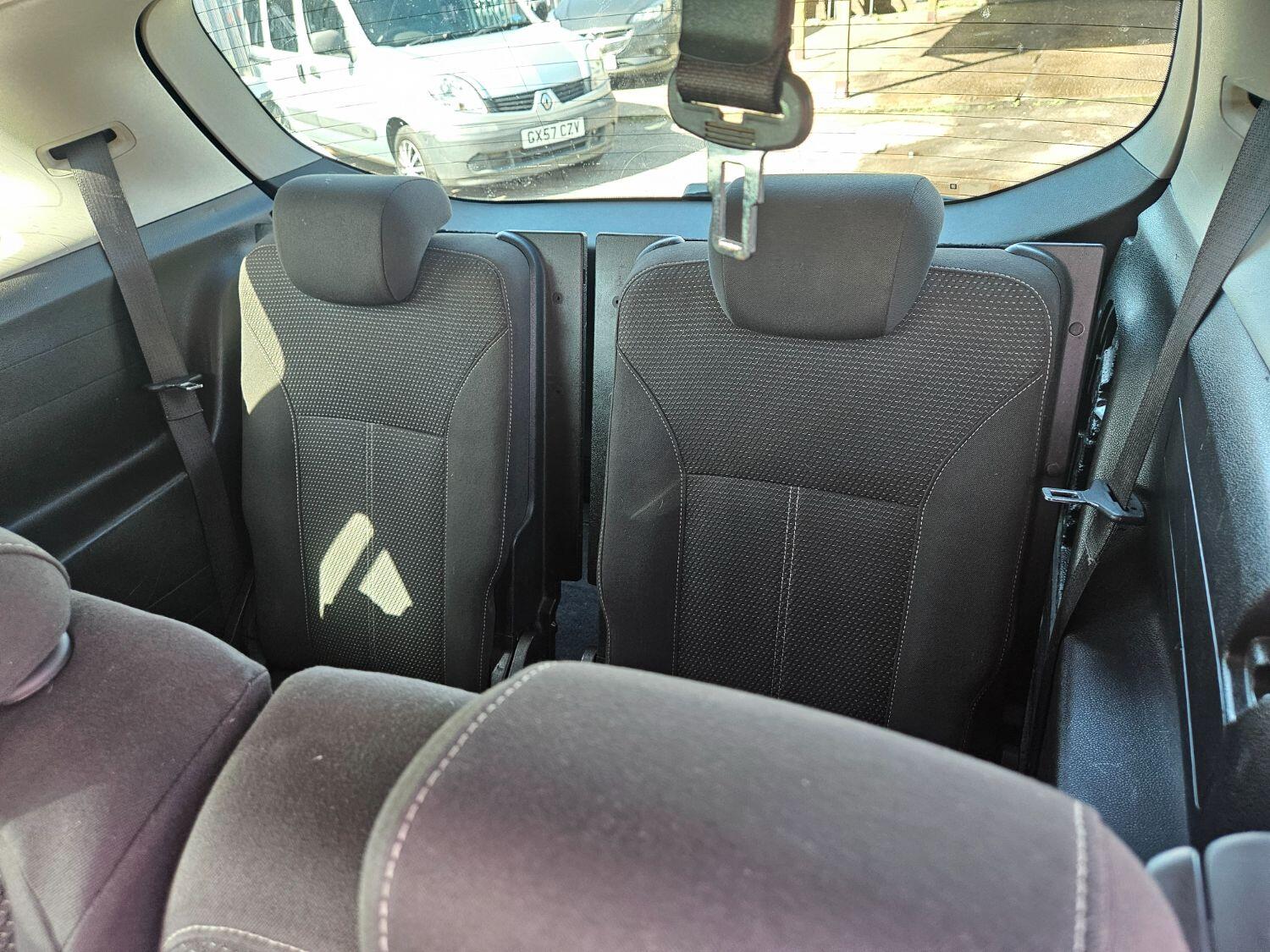 Used Vauxhall Zafira 2013 for sale - 76712830: Photo 24