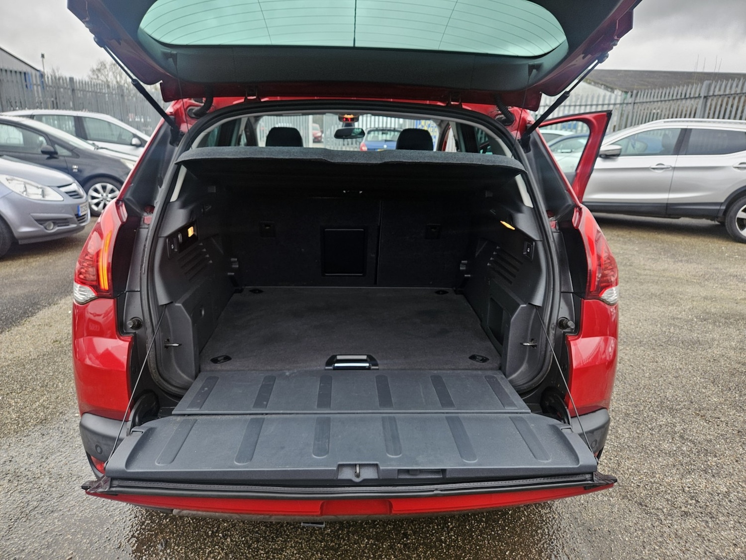 Used Peugeot 3008 2015 for sale - 77528328: Photo 7