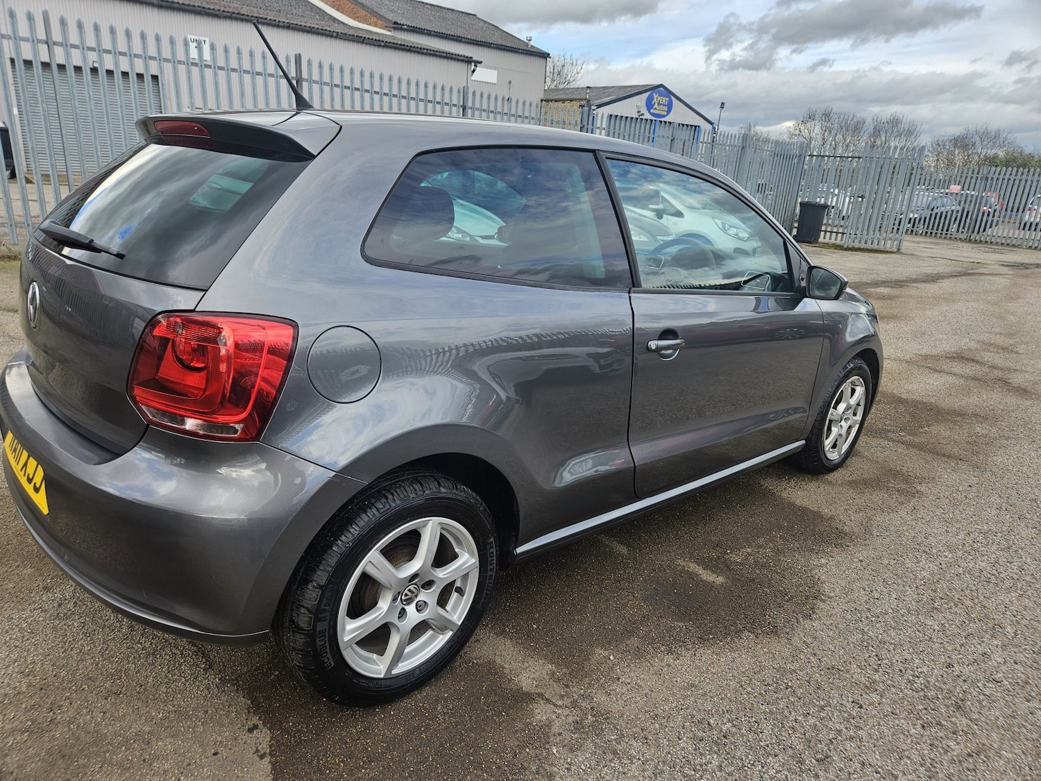 Used Volkswagen Polo 2011 for sale - 77535915: Photo 15