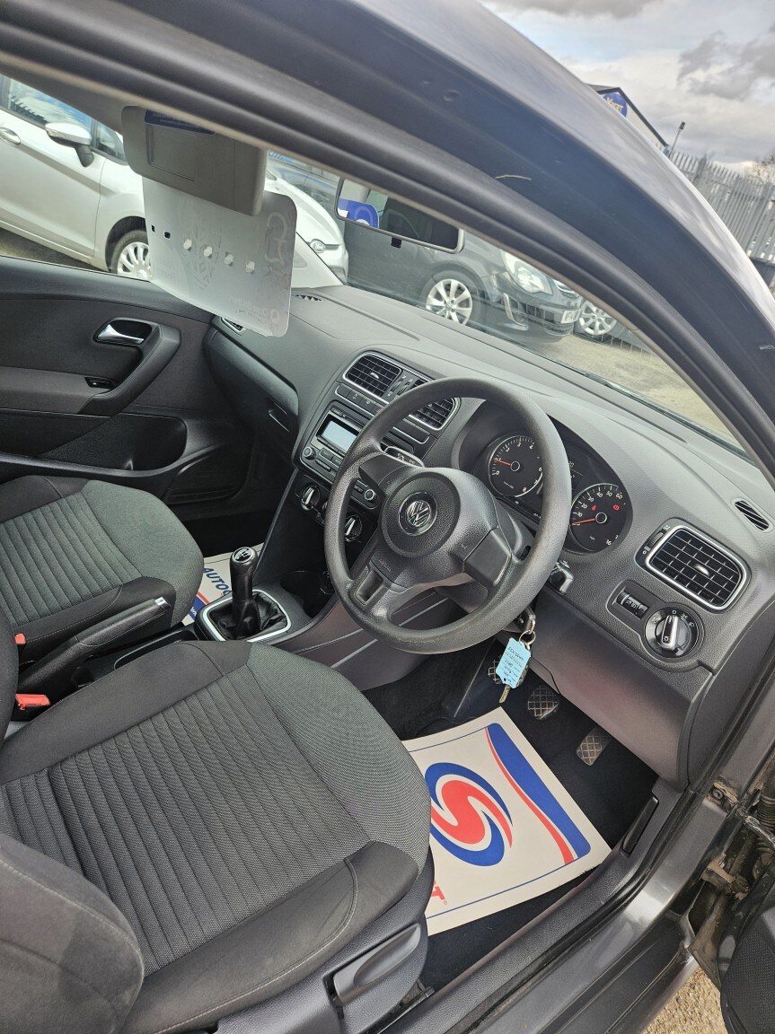 Used Volkswagen Polo 2011 for sale - 77535915: Photo 17