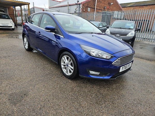 Used Ford Focus 2016 for sale - 73837946: Photo 2