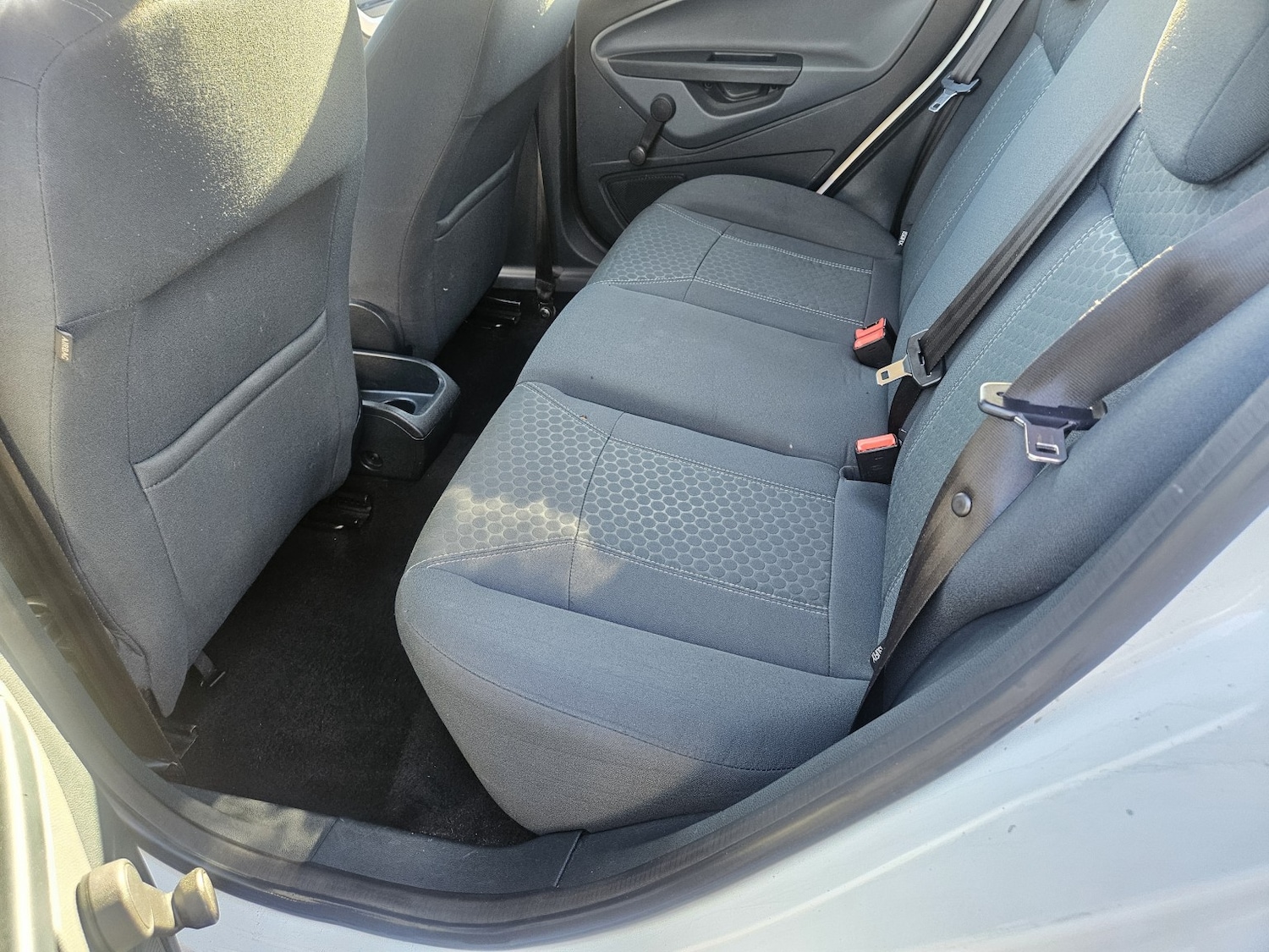 Used Ford Fiesta 2011 for sale - 76649835: Photo 16