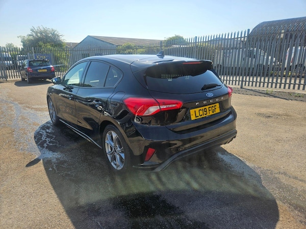 Used Ford Focus 2019 for sale - 74735830: Photo 7