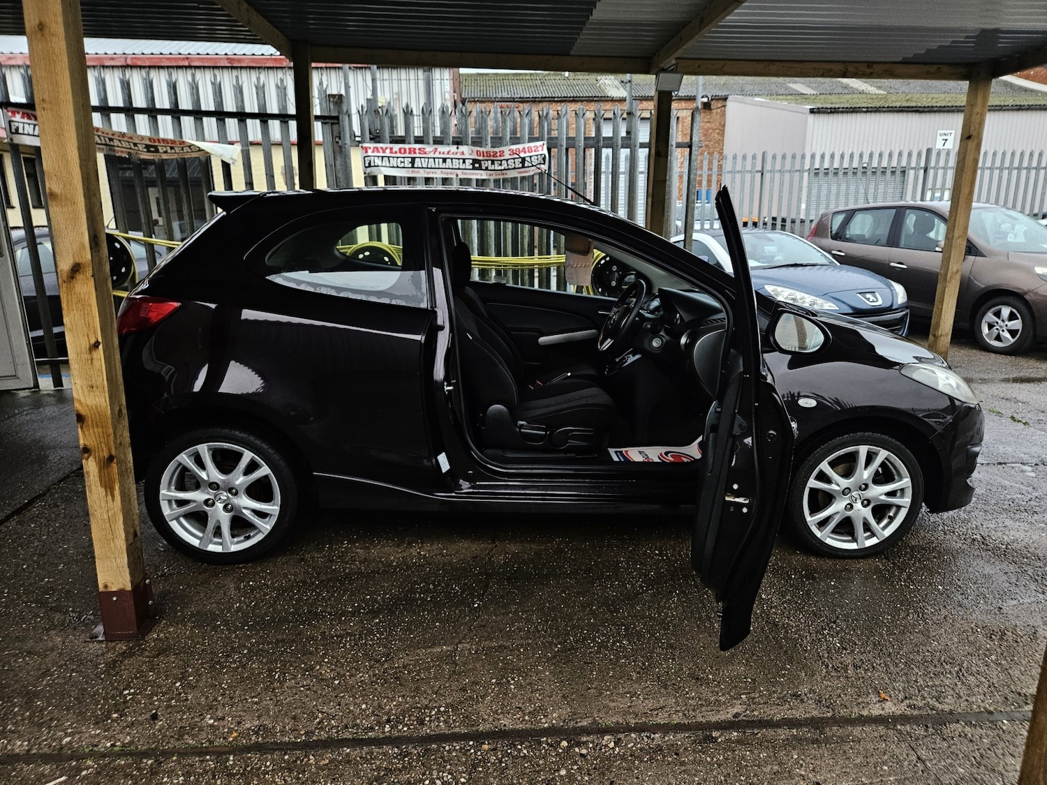 Used Mazda Mazda2 2009 for sale - 76605751: Photo 10