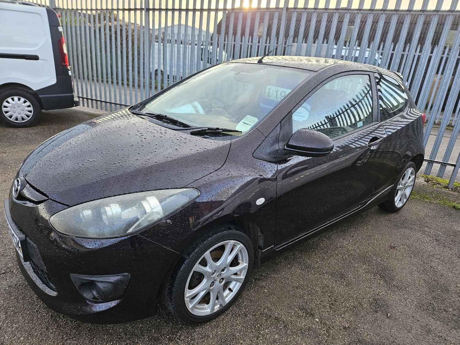Used Mazda Mazda2 2009 for sale - 76605751: Photo 21