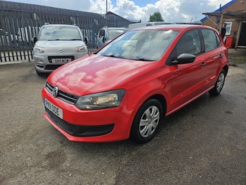Used Volkswagen Polo 2011 for sale - 78577875: Photo