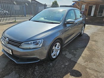 2012 - Saloon 2011 - 2015 2-Door