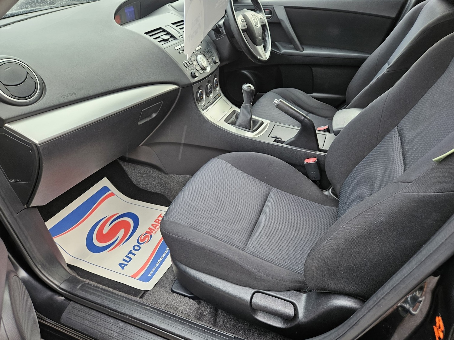 Used Mazda Mazda3 2011 for sale - 76896962: Photo 16