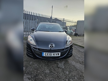 Used Mazda Mazda3 2011 for sale - 76896962: Photo