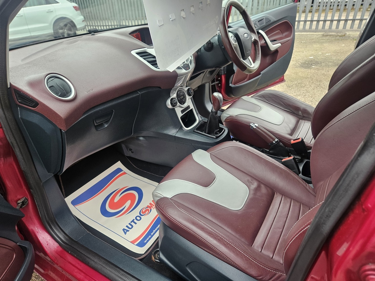 Used Ford Fiesta 2009 for sale - 77792830: Photo 17