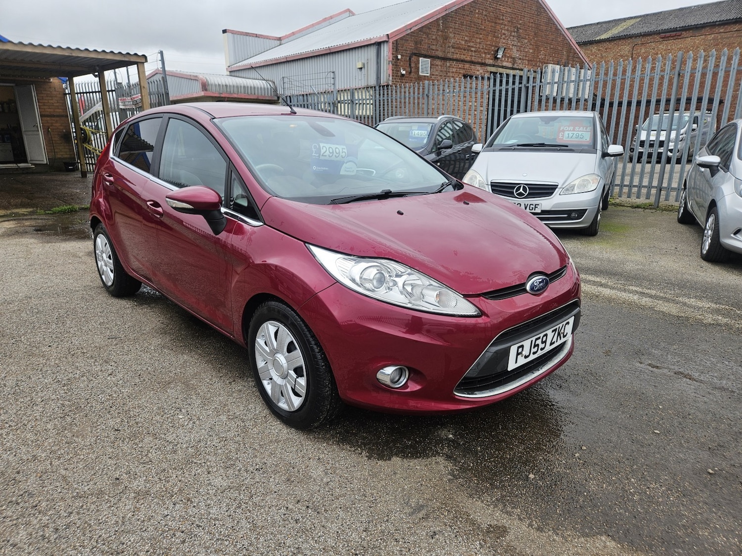 Used Ford Fiesta 2009 for sale - 77792830: Photo 3