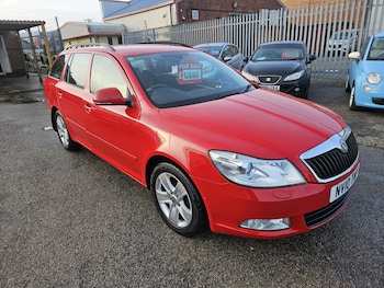 Used Skoda Octavia 2010 for sale - 77001525: Photo