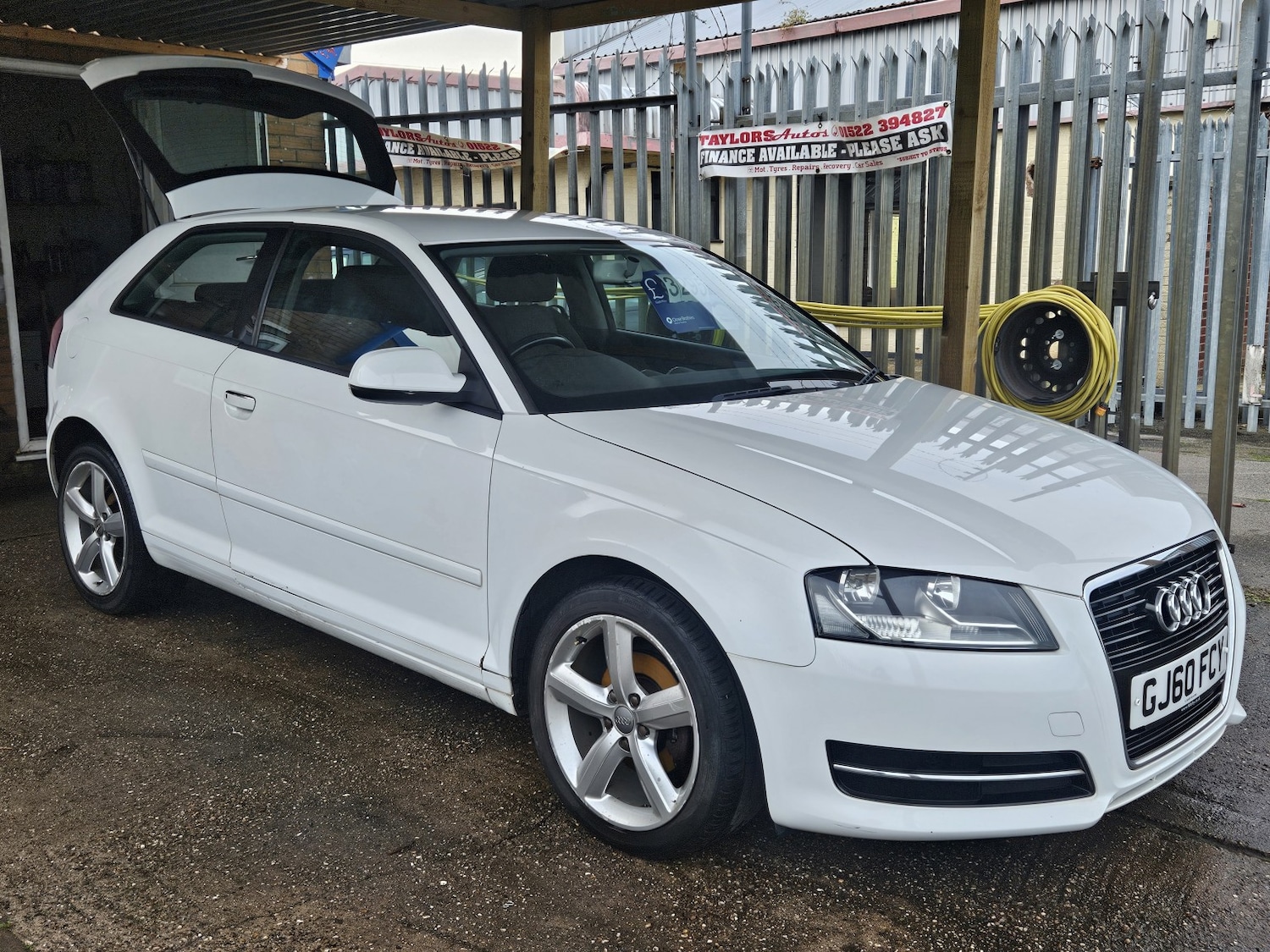 Used Audi A3 2010 for sale - 76374222: Photo 2