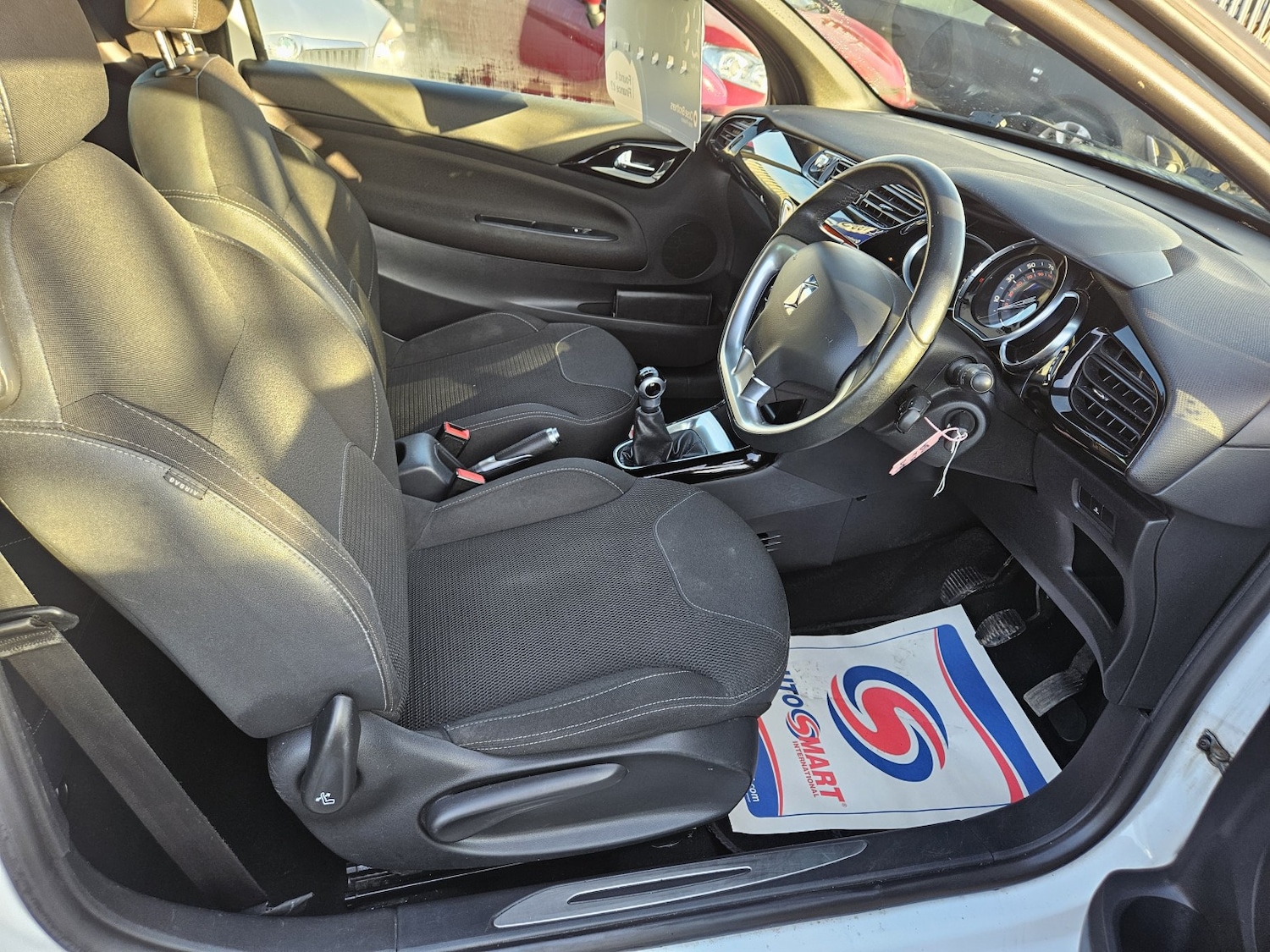 Used Citroen DS3 2012 for sale - 77385270: Photo 13