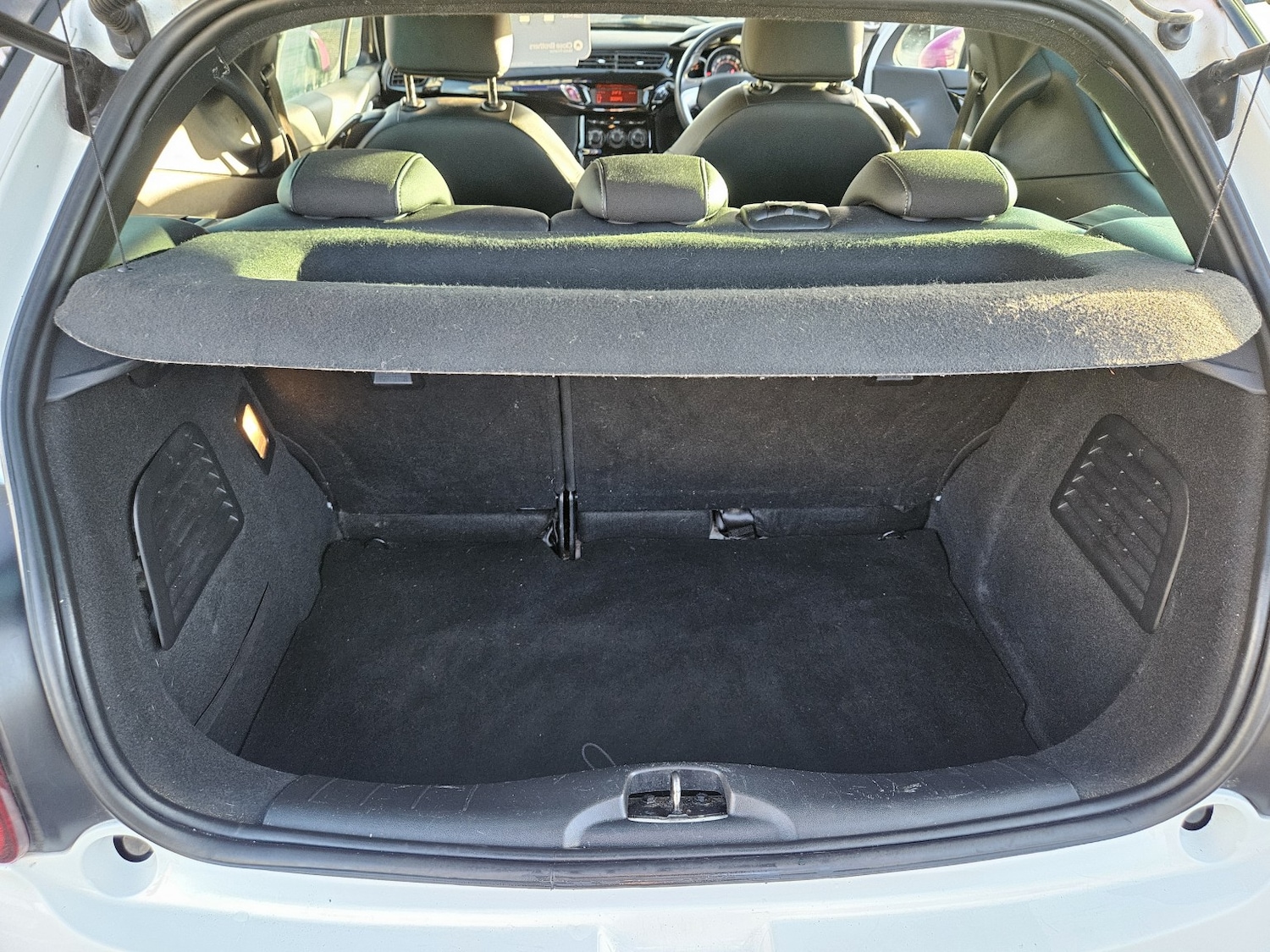 Used Citroen DS3 2012 for sale - 77385270: Photo 17