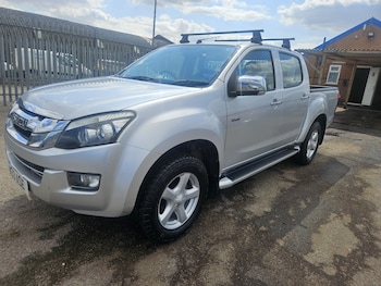 Used Isuzu D-Max 2013 for sale - 79471140: Photo
