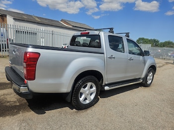 Used Isuzu D-Max 2013 for sale - 79471140: Photo