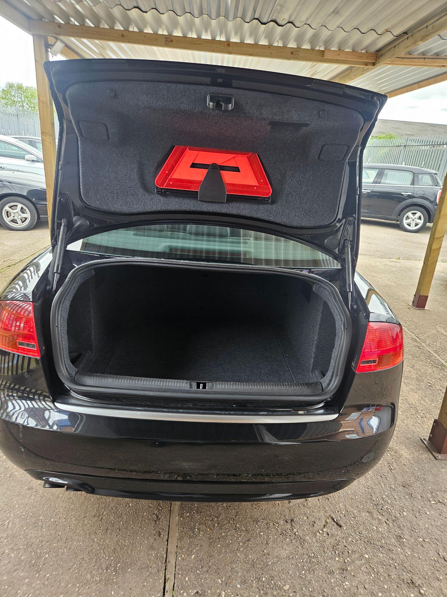 Used Audi A4 2007 for sale - 76793738: Photo 9