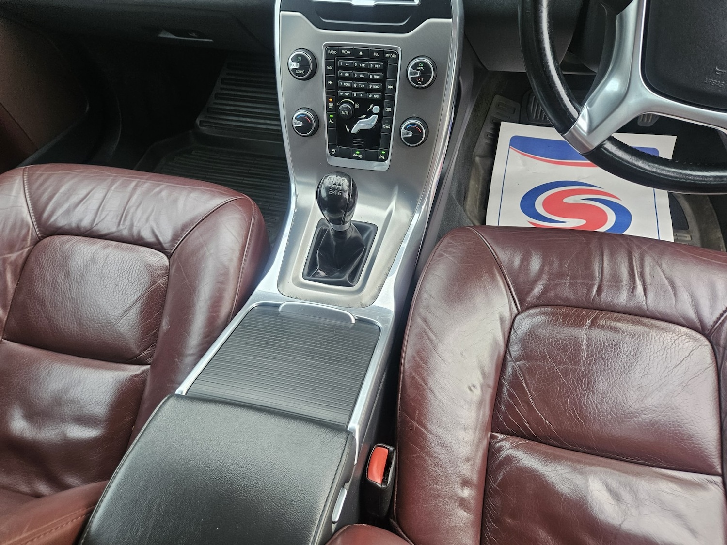 Used Volvo V70 2012 for sale - 76911043: Photo 12