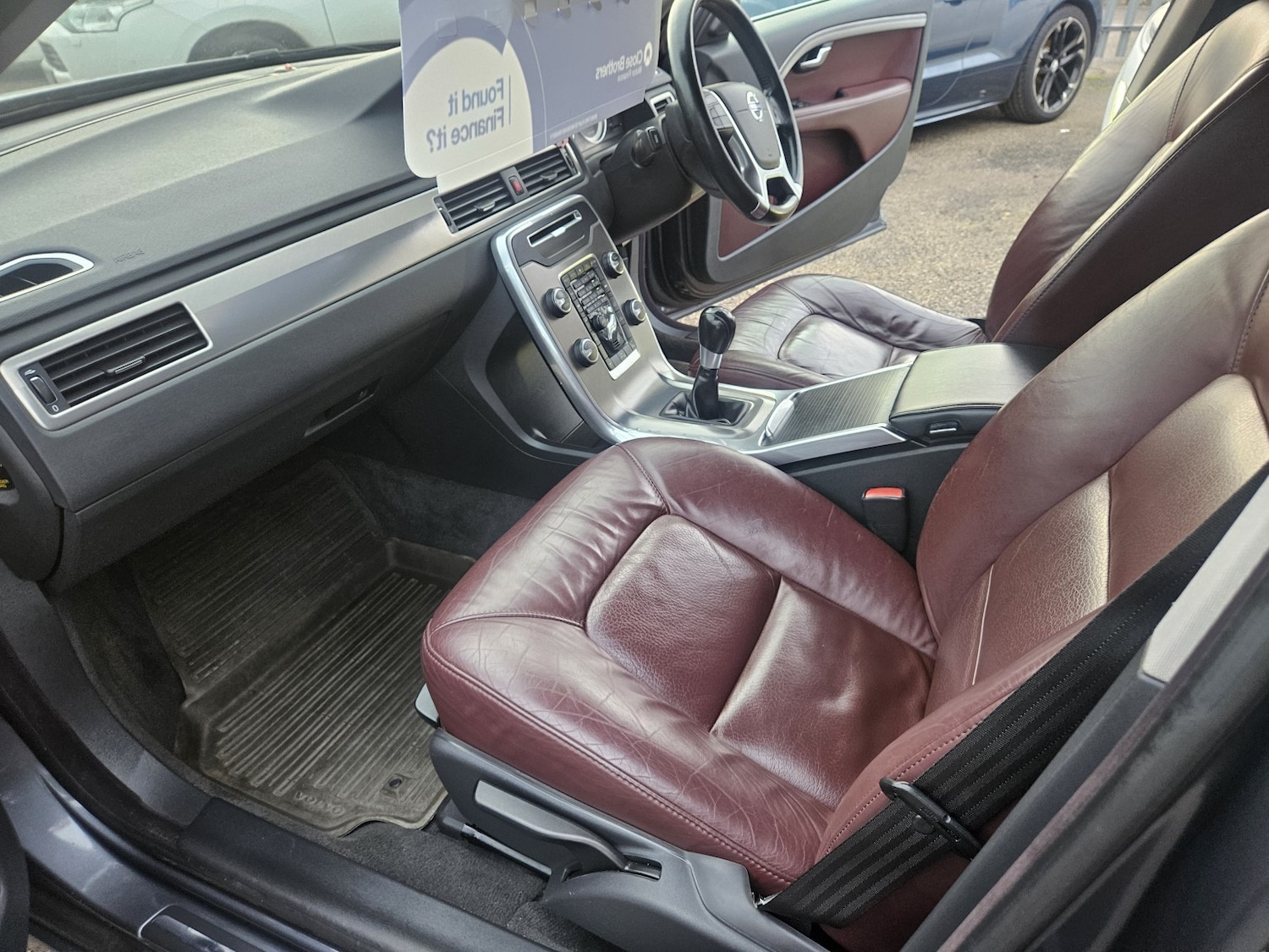 Used Volvo V70 2012 for sale - 76911043: Photo 17