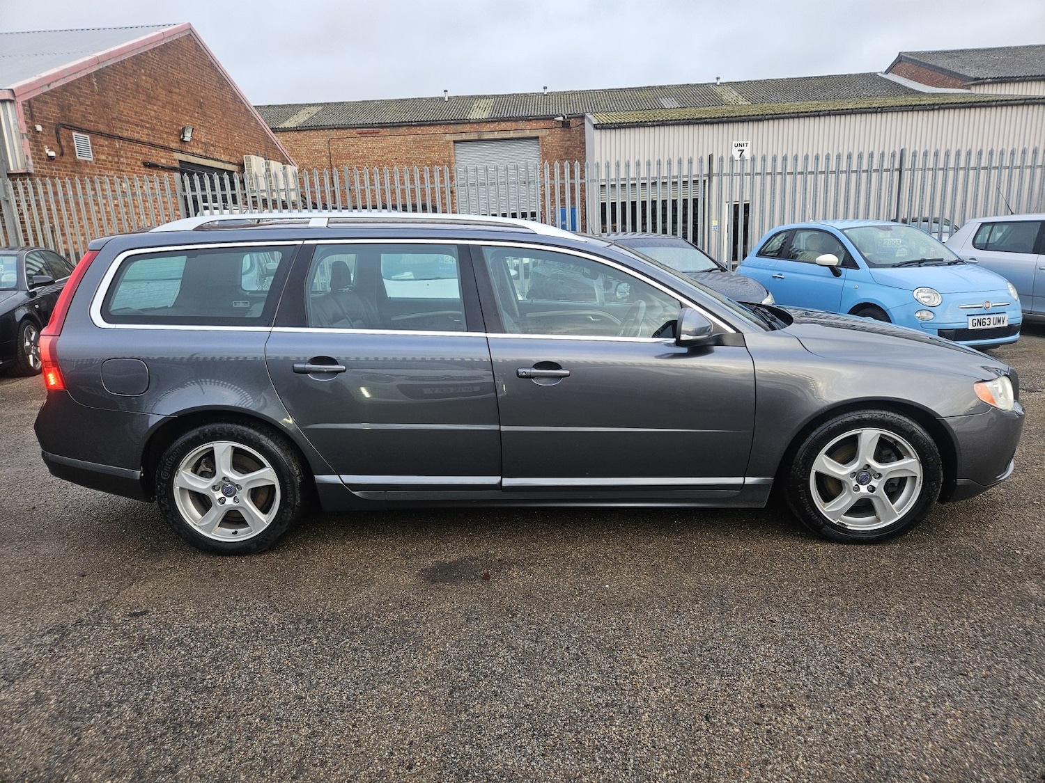 Used Volvo V70 2012 for sale - 76911043: Photo 4