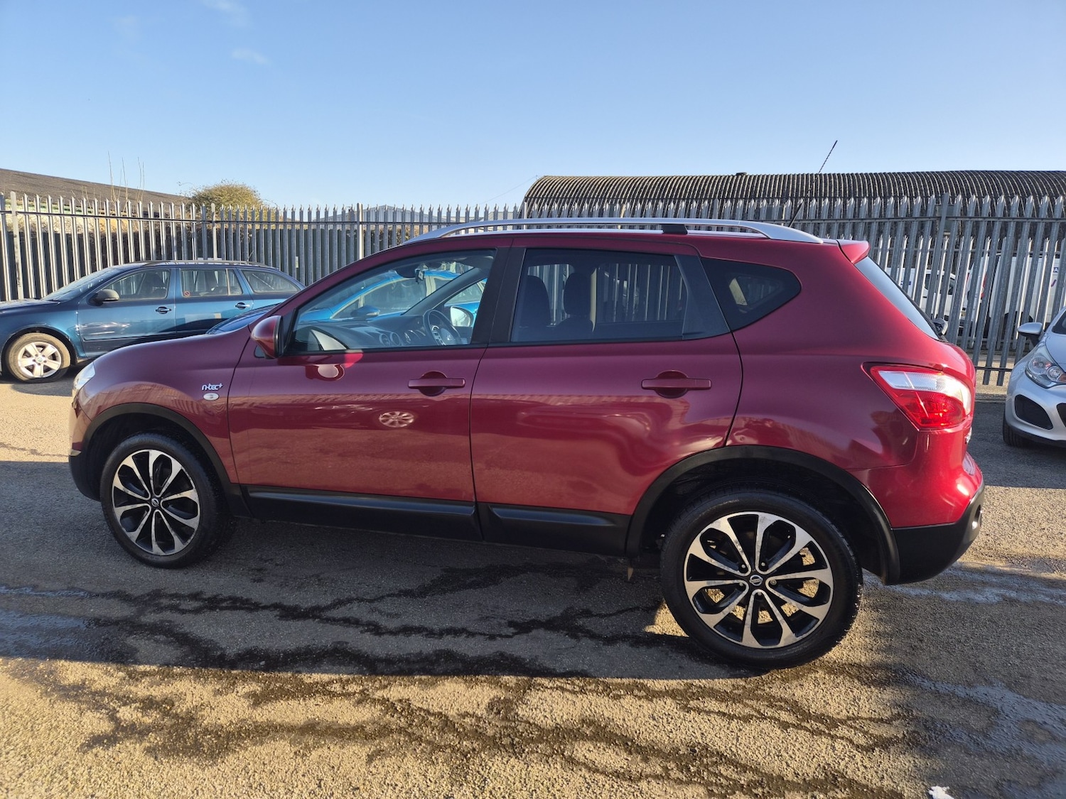 Used Nissan Qashqai 2012 for sale - 77921252: Photo 9