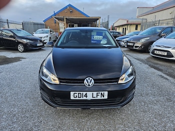 Used Volkswagen Golf 2014 for sale - 76625400: Photo