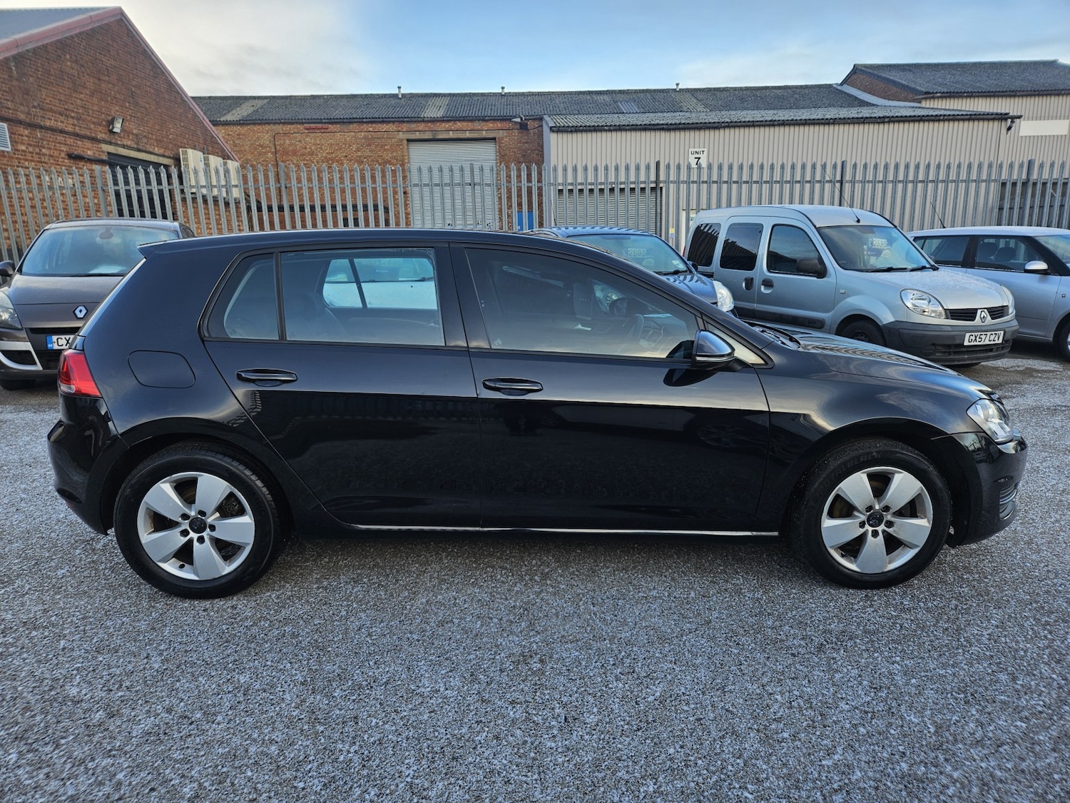 Used Volkswagen Golf 2014 for sale - 76625400: Photo 4