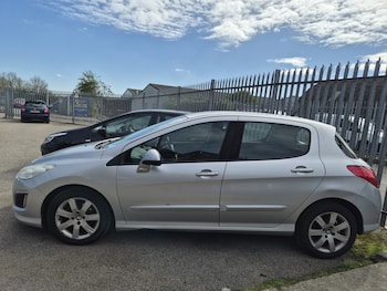 Used Peugeot 308 2012 for sale - 78285225: Photo