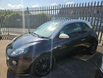 2015 - 1.4 i GLAM 3-Door