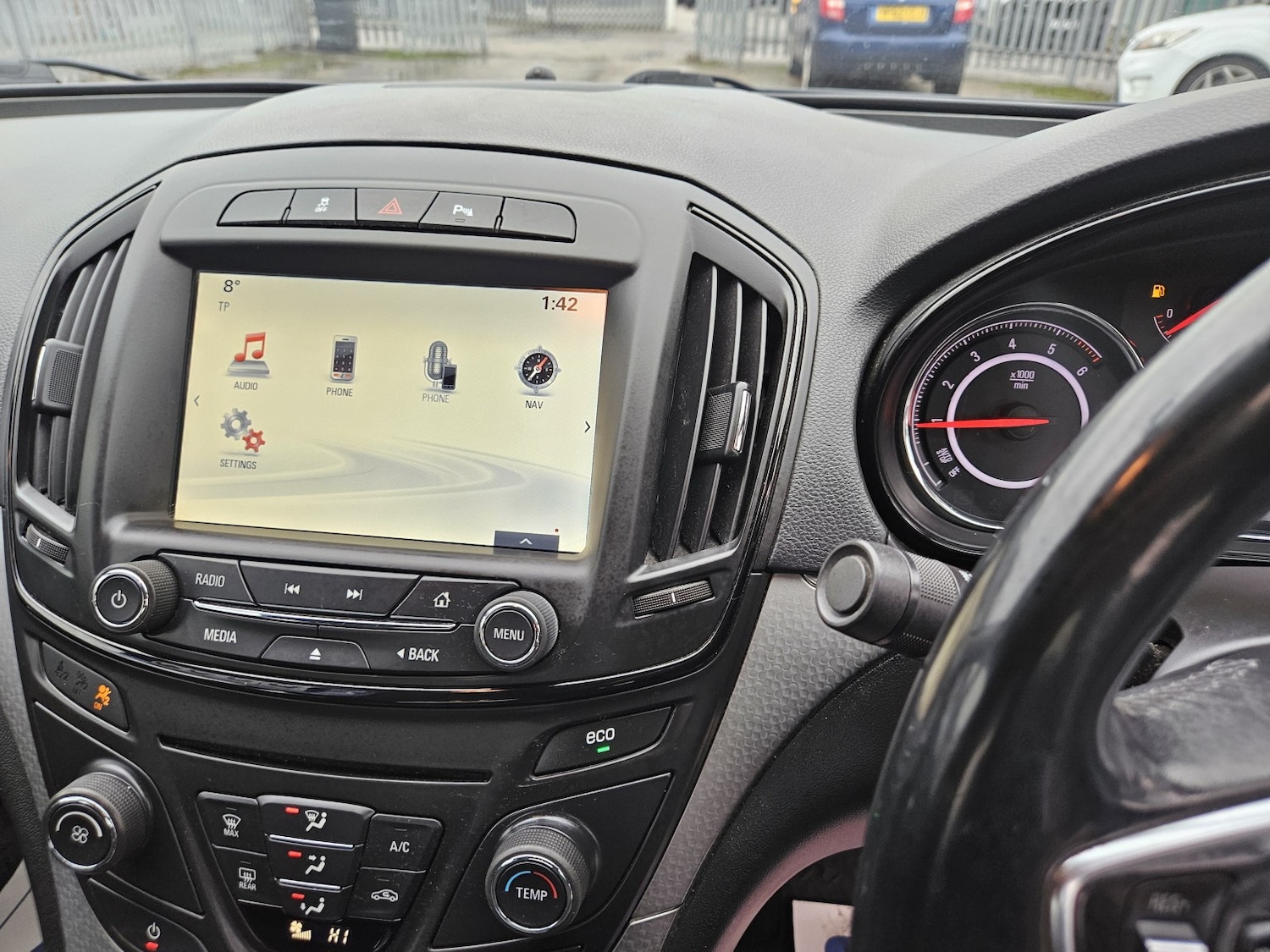 Used Vauxhall Insignia 2014 for sale - 77465630: Photo 12