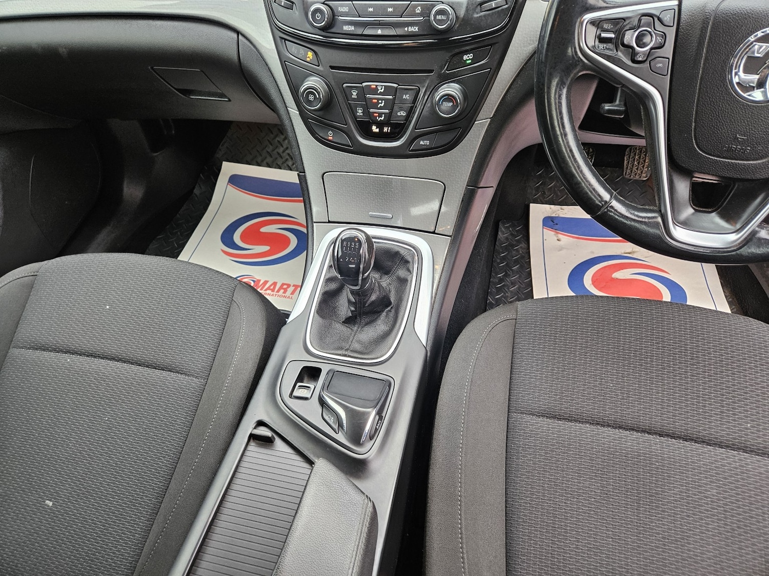 Used Vauxhall Insignia 2014 for sale - 77465630: Photo 13