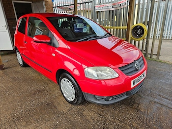 Used Volkswagen Fox 2010 for sale - 75999908: Photo