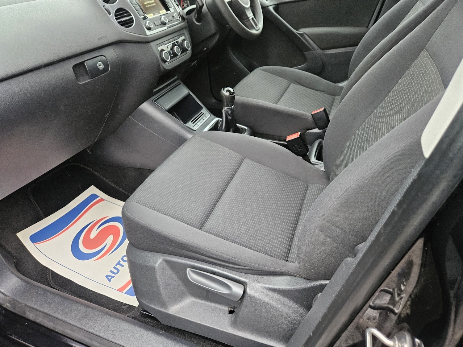 Used Volkswagen Tiguan 2012 for sale - 76666107: Photo 17