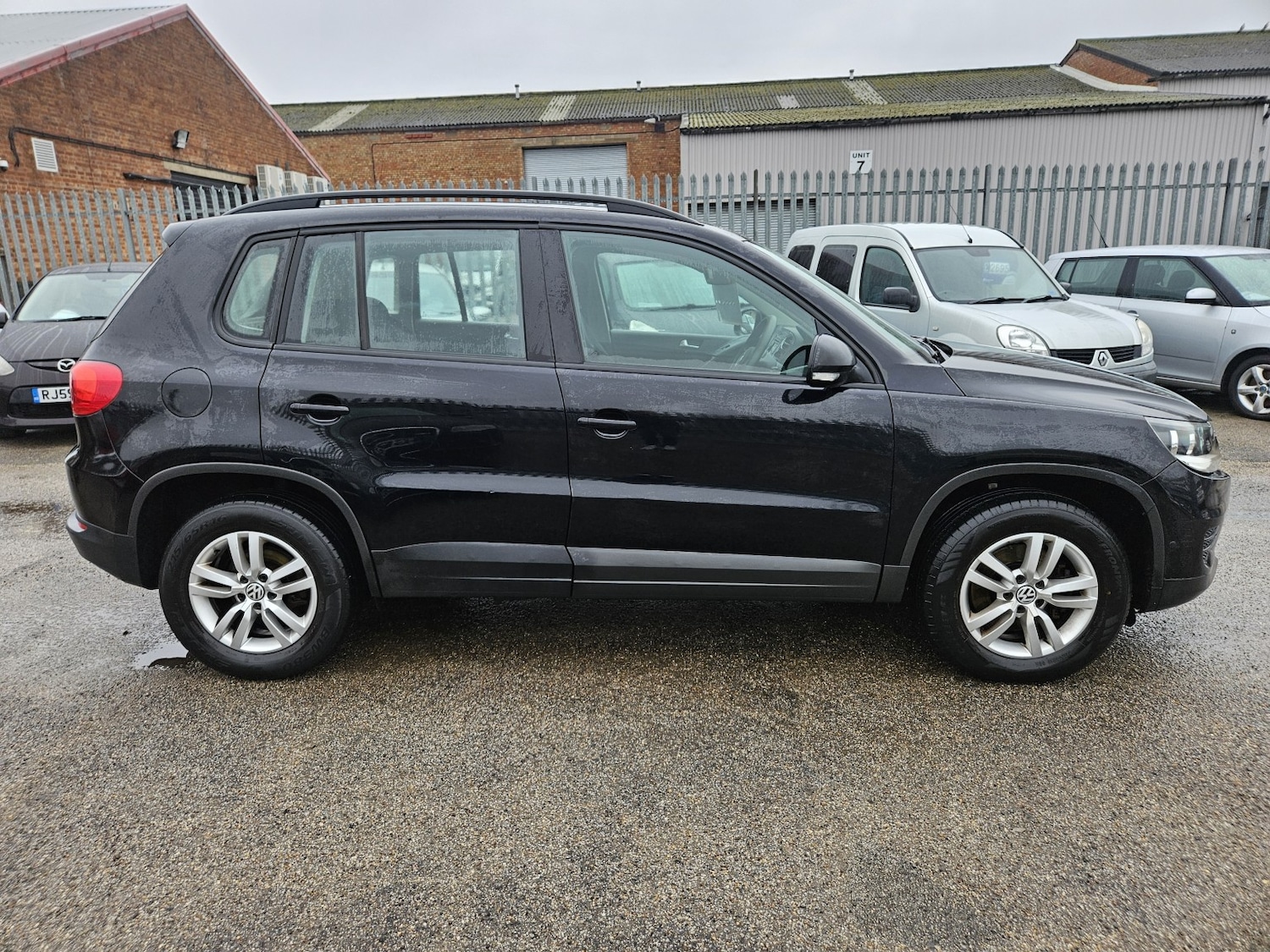 Used Volkswagen Tiguan 2012 for sale - 76666107: Photo 4