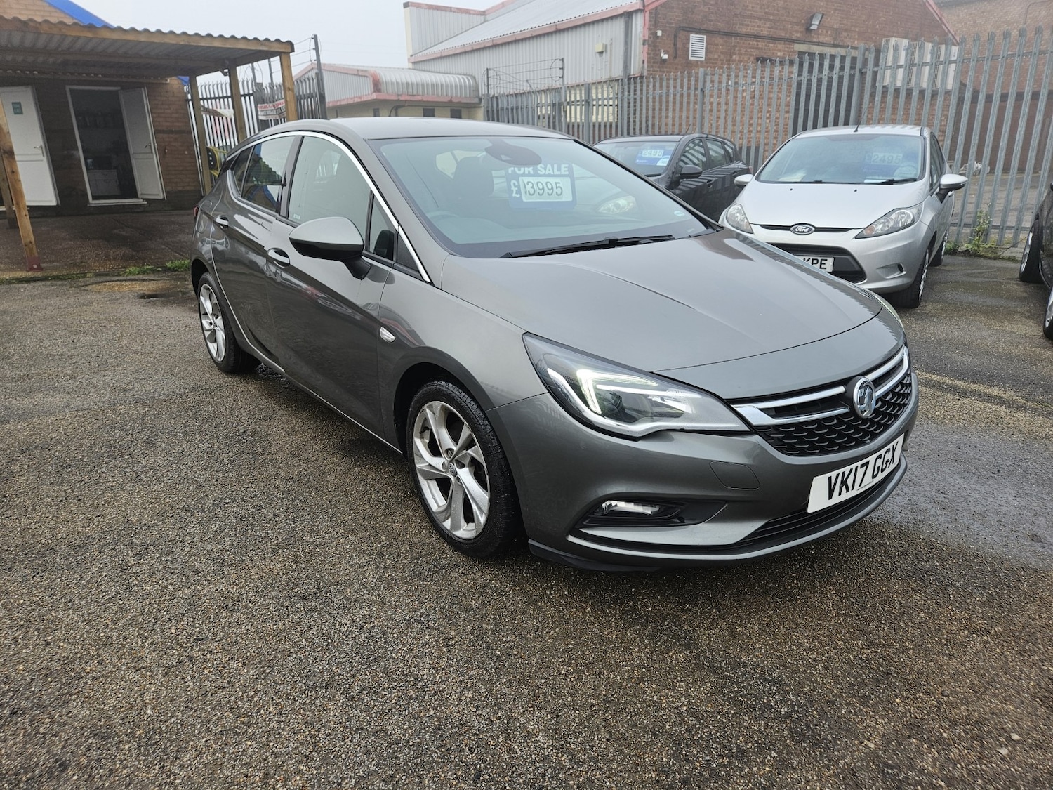 Used Vauxhall Astra 2017 for sale - 77001547: Photo 3
