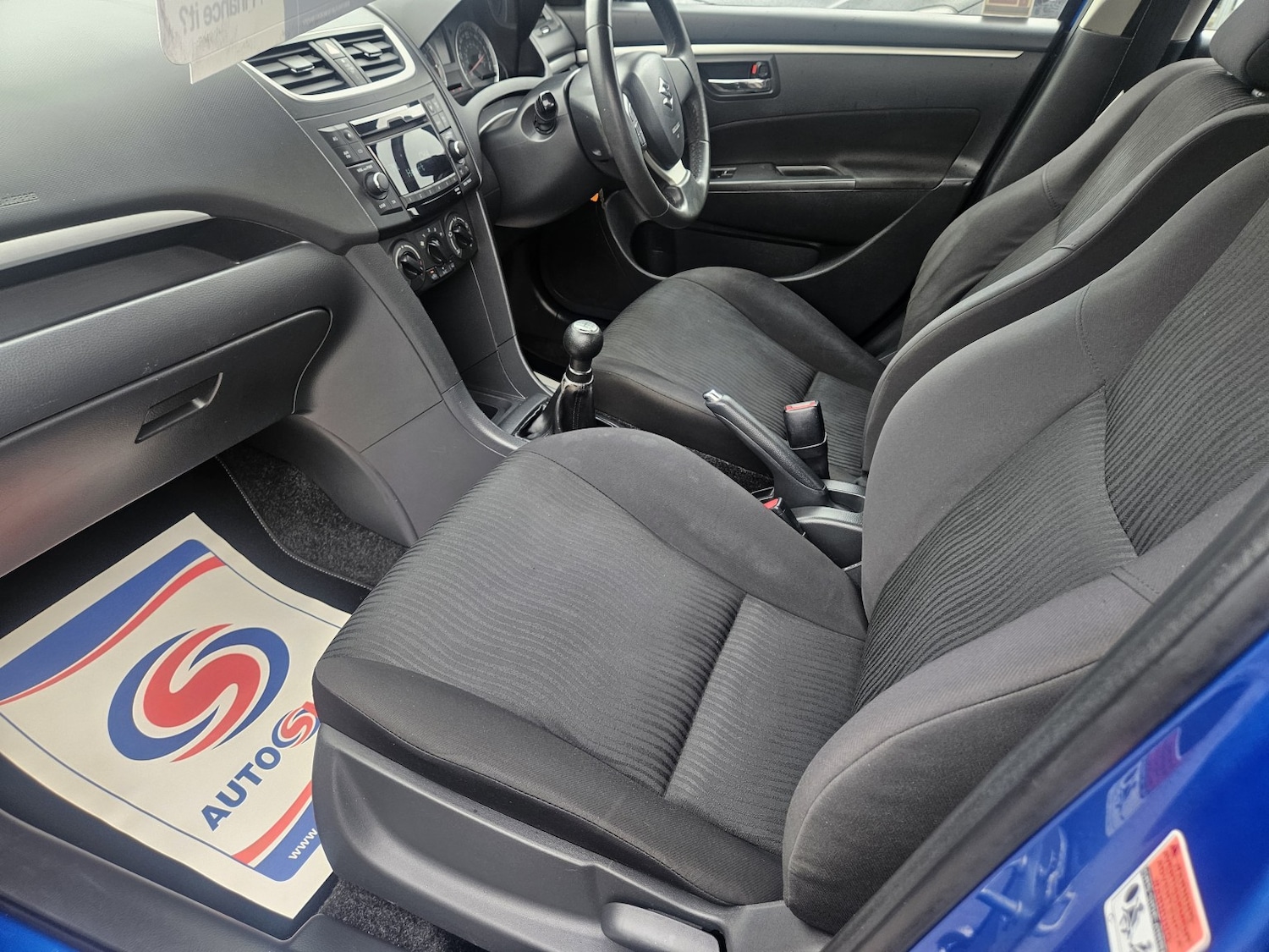 Used Suzuki Swift 2012 for sale - 77675696: Photo 17