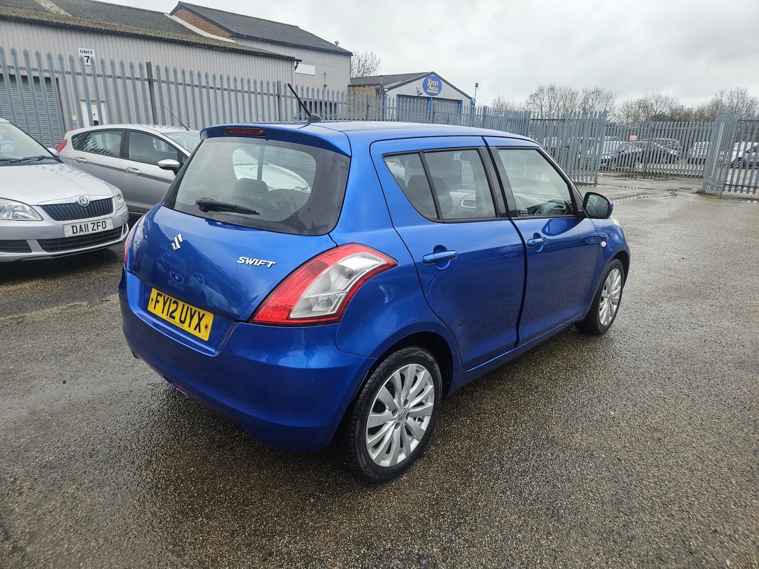 Used Suzuki Swift 2012 for sale - 77675696: Photo 5