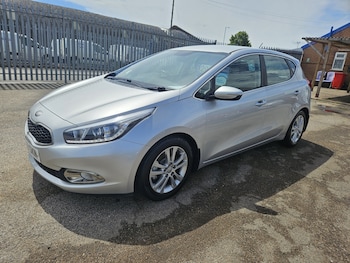 Used Kia Ceed 2013 for sale - 78920808: Photo