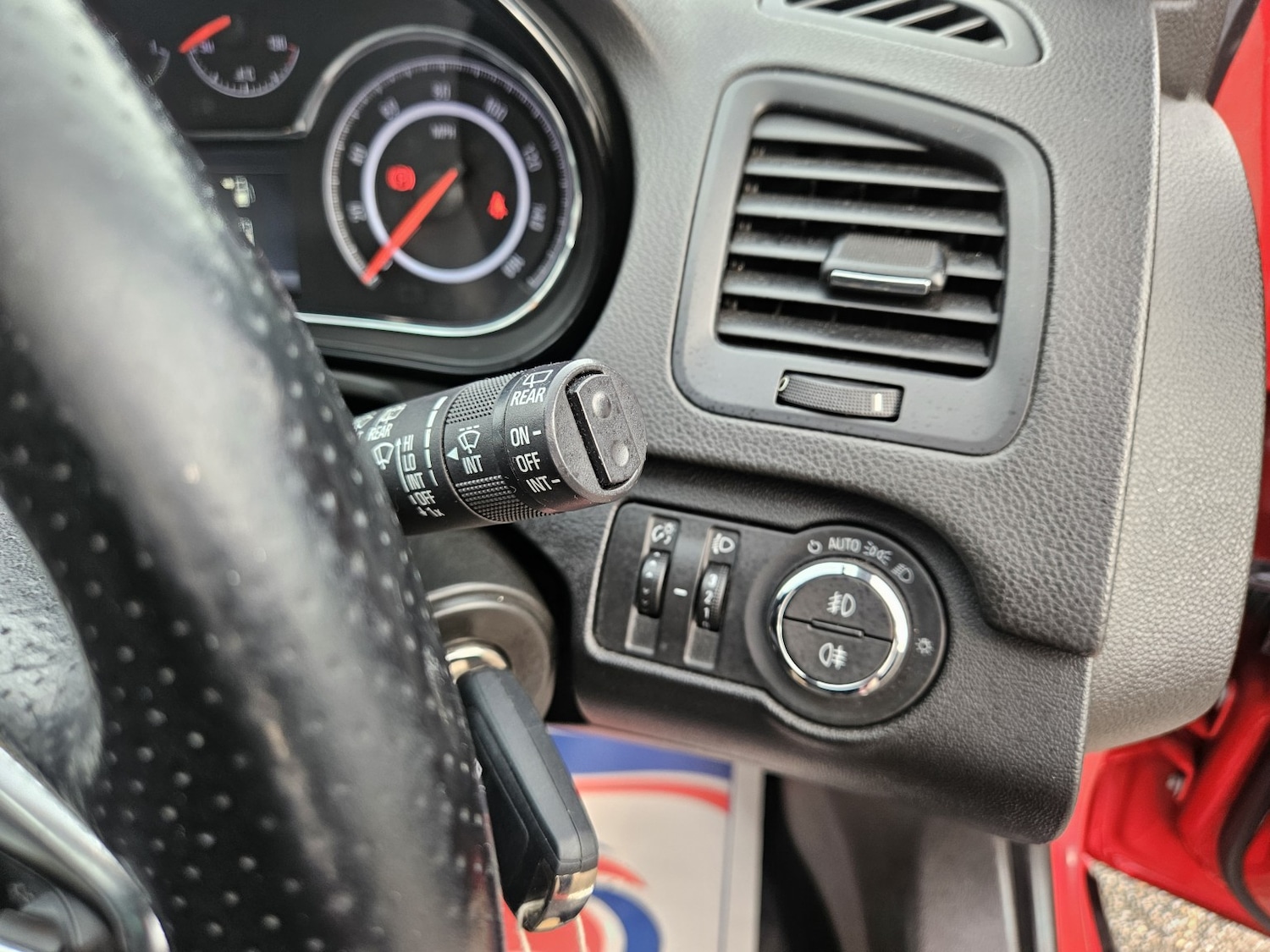 Used Vauxhall Insignia 2015 for sale - 77535988: Photo 19